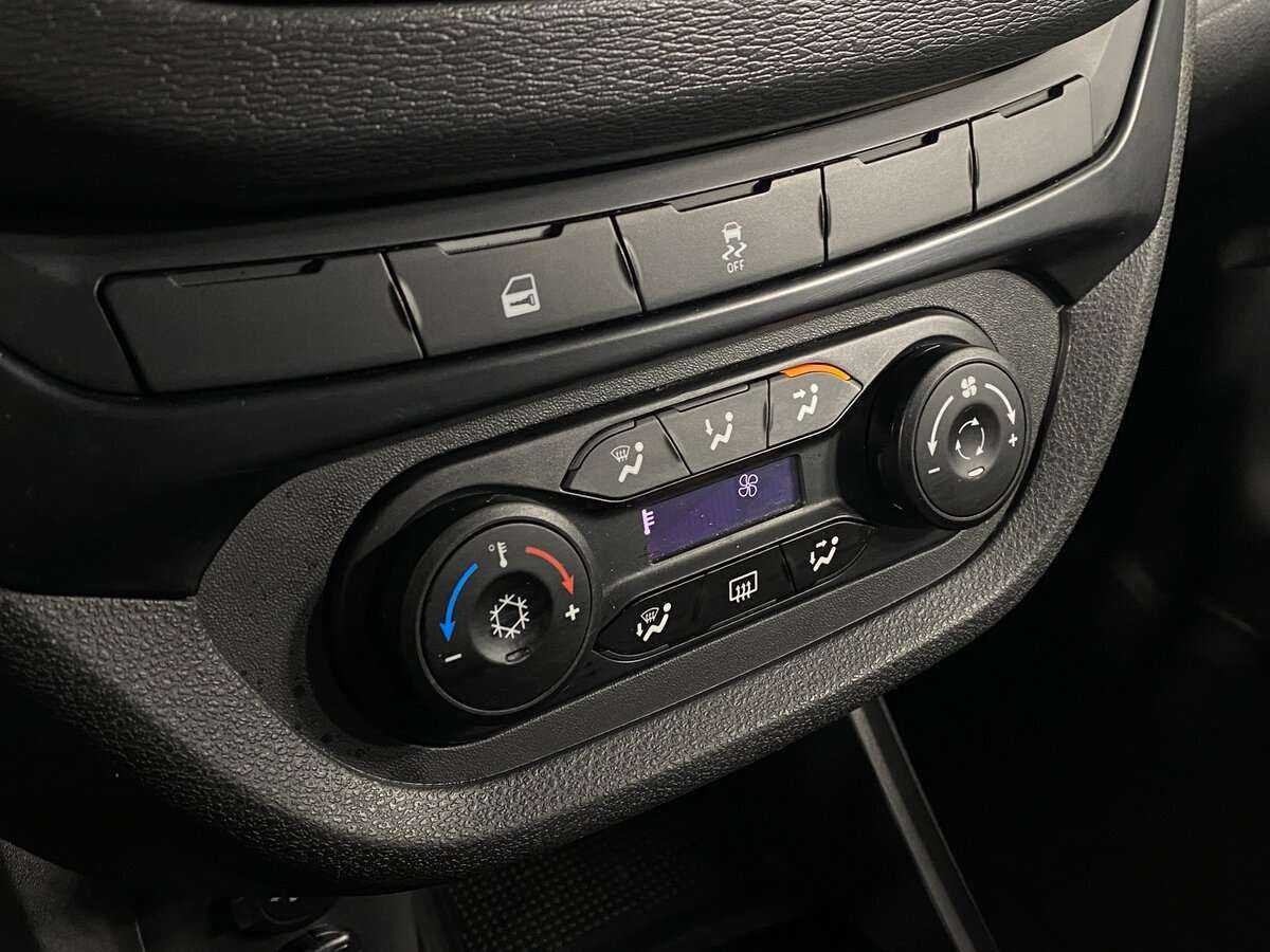 Купить Lada (ВАЗ) Vesta SW, 2021, 26 000 км, фото №12