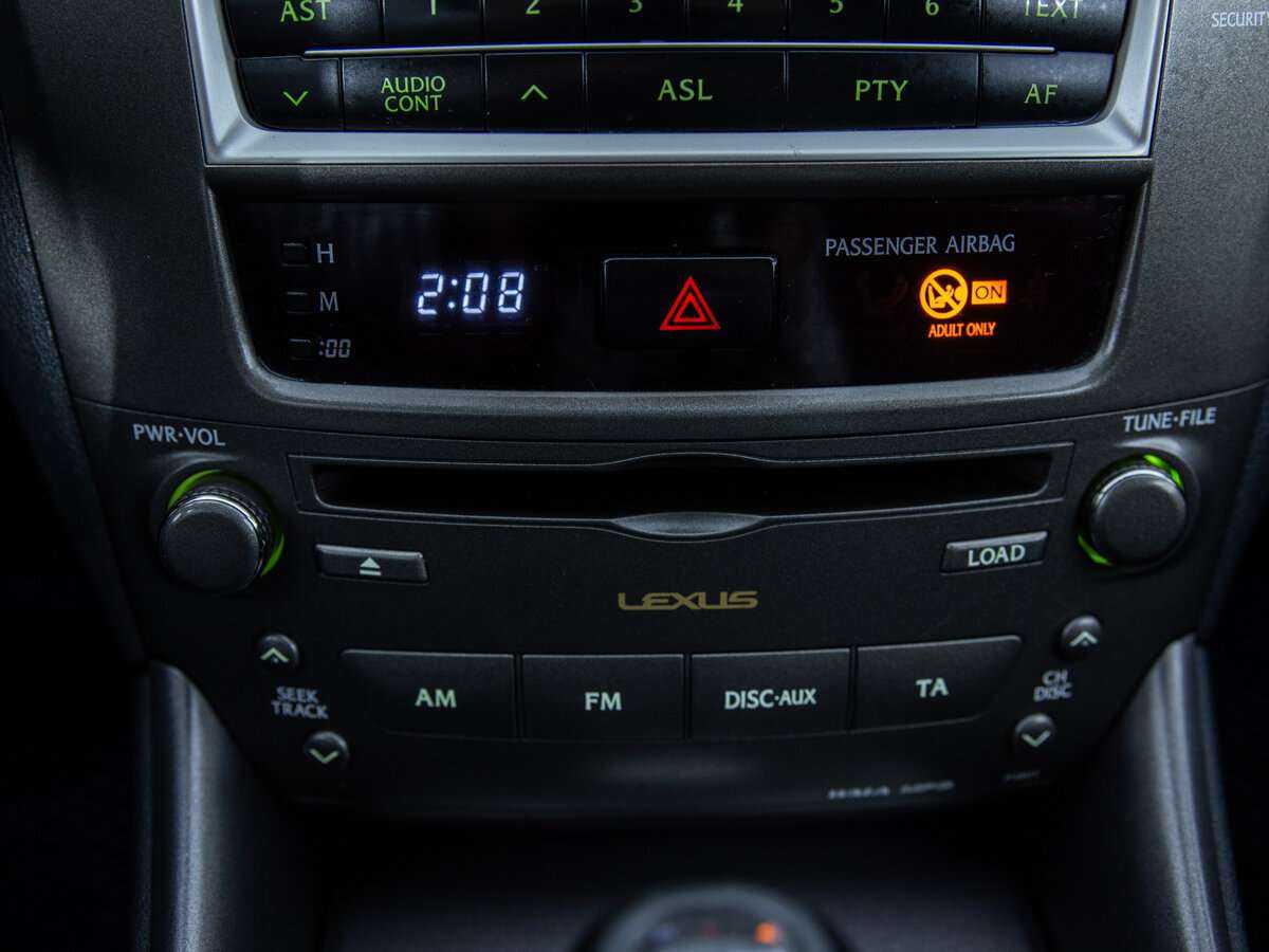 Купить Lexus IS 250, 2006, 356 000 км, фото №17