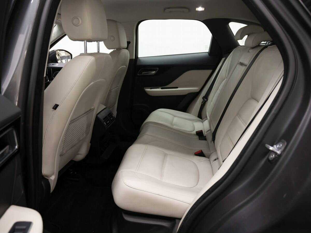 Купить Jaguar F-Pace, 2017, 94 000 км, фото №8