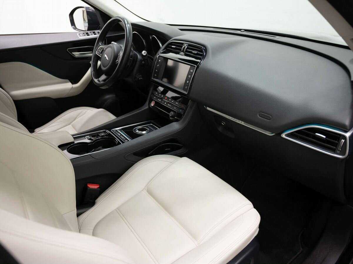 Купить Jaguar F-Pace, 2017, 94 000 км, фото №10