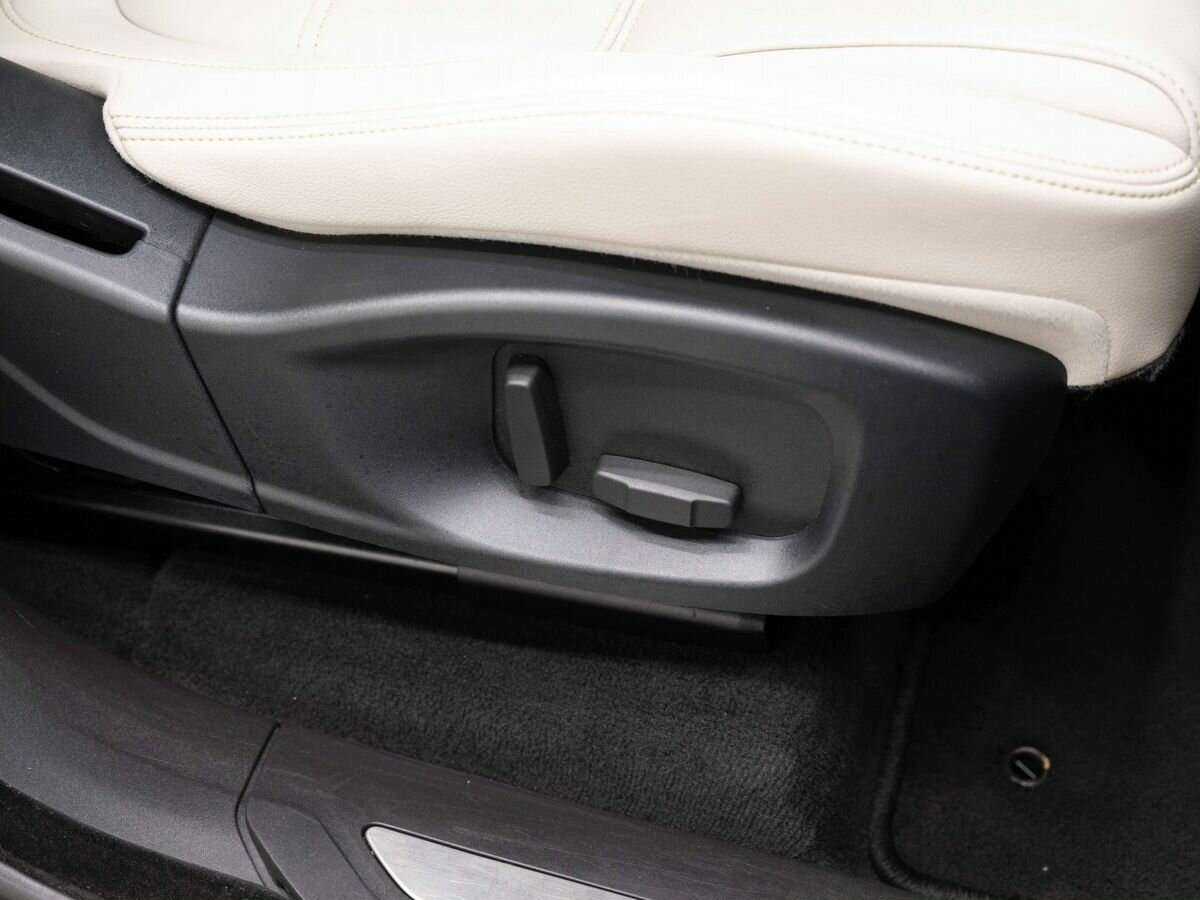 Купить Jaguar F-Pace, 2017, 94 000 км, фото №20