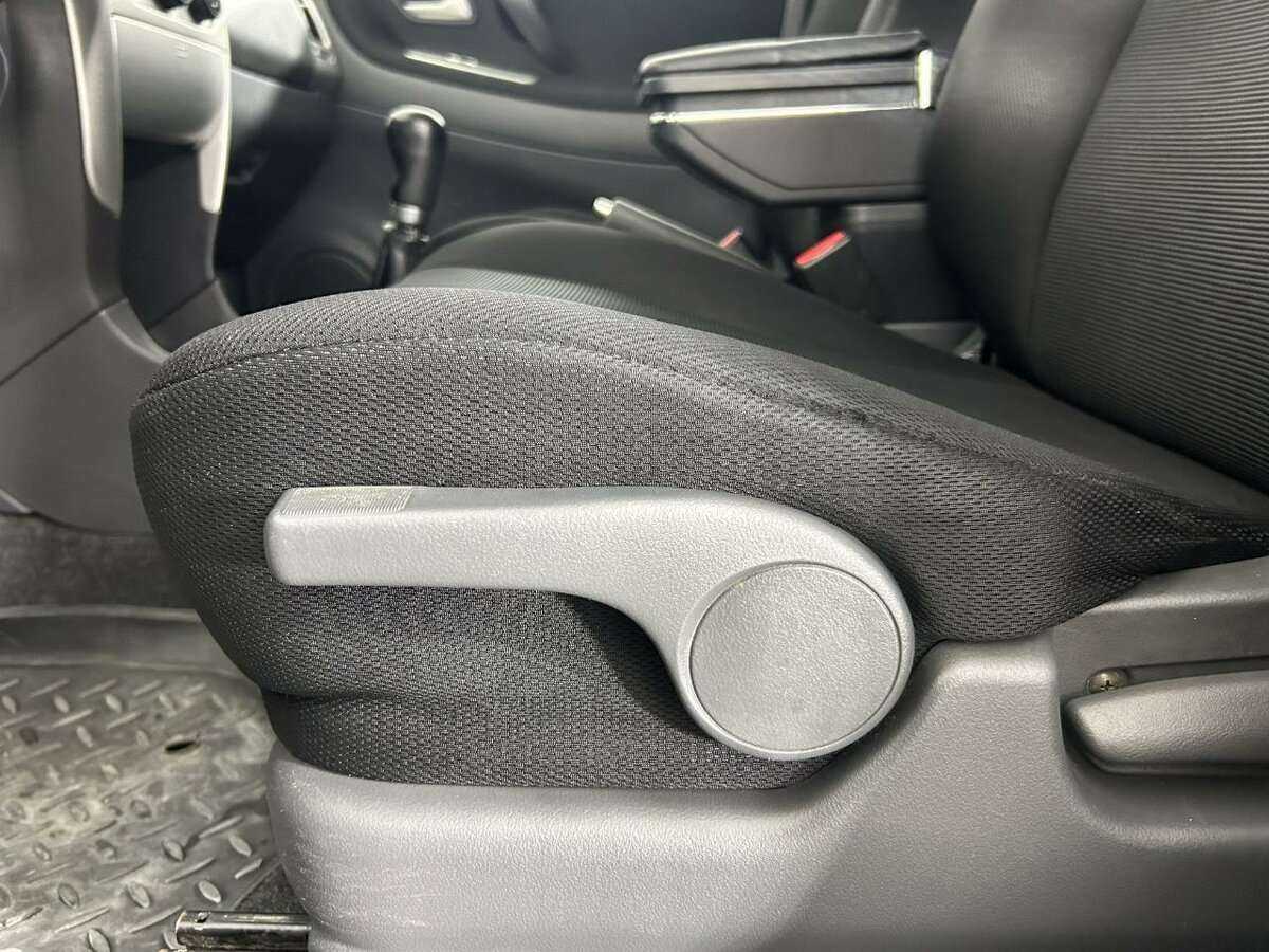 Купить Suzuki Liana, 2004, 191 000 км, фото №10