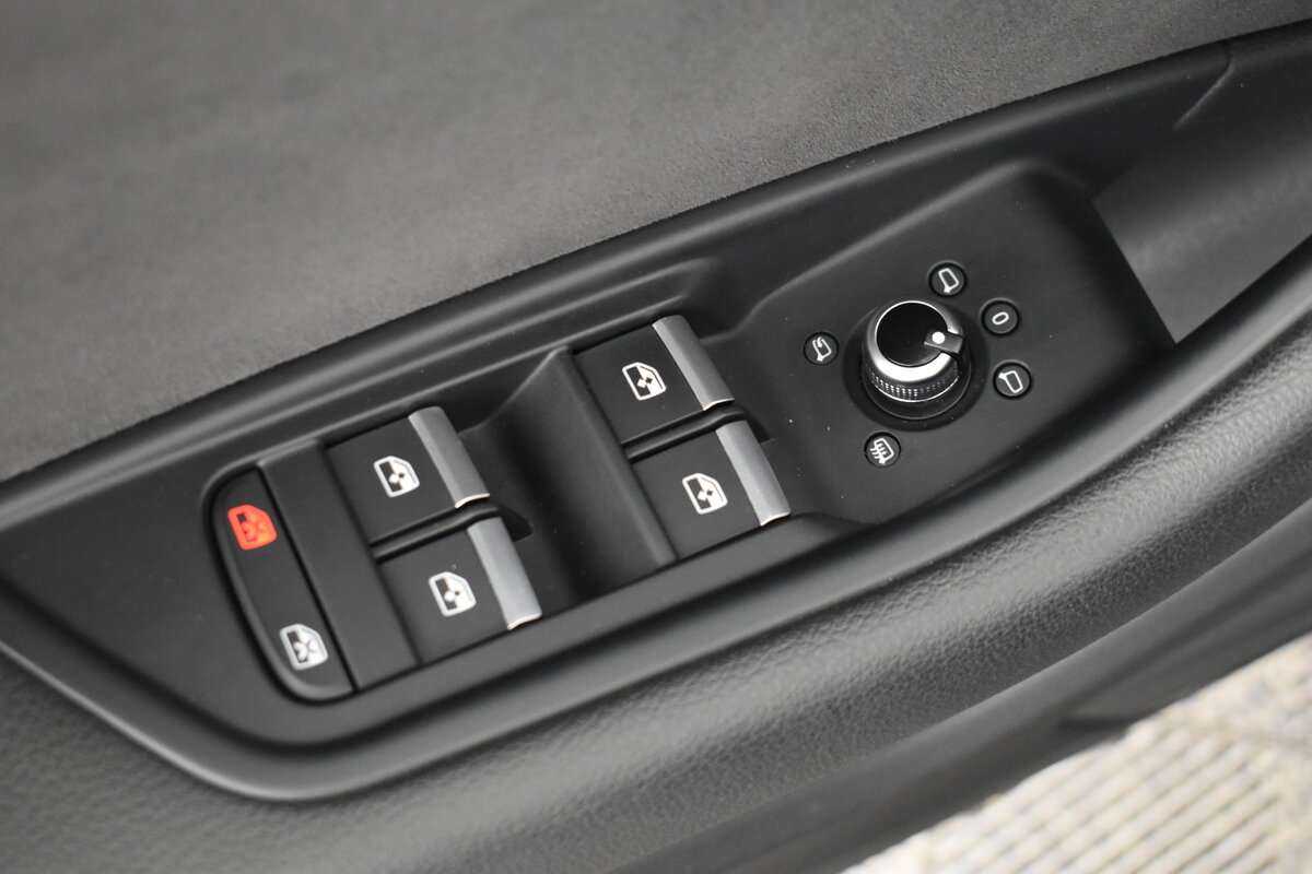 Купить Audi A4, 2018, 83 564 км, фото №11