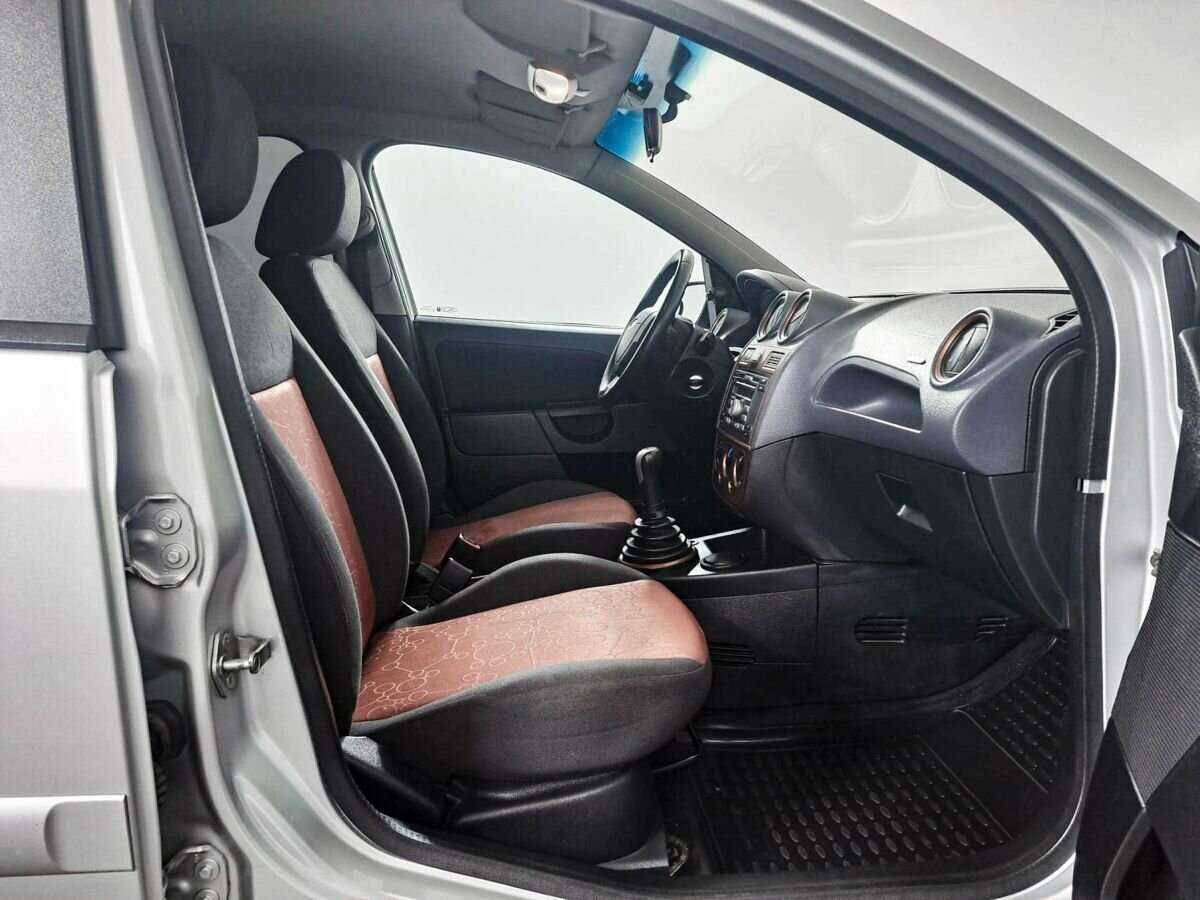 Купить Ford Fiesta, 2007, 168 849 км, фото №9