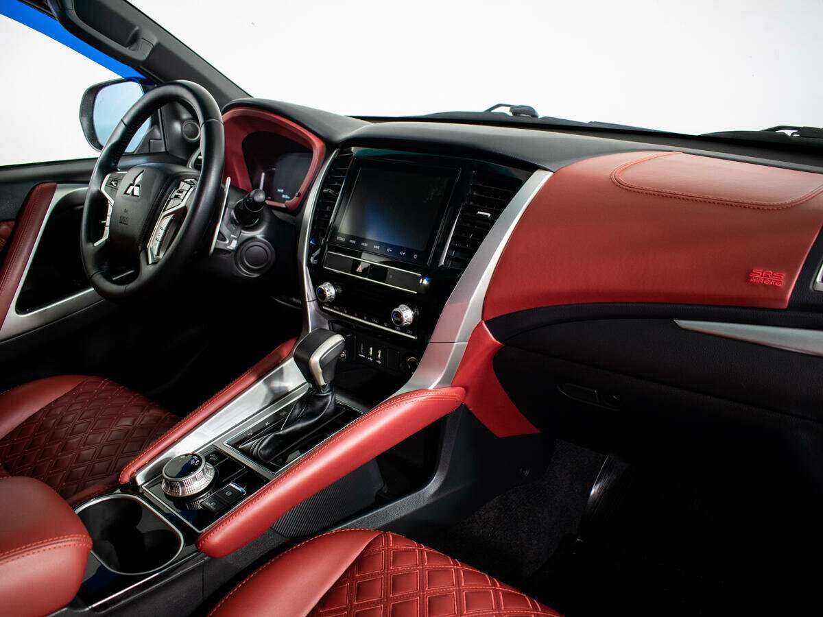 Купить Mitsubishi Montero Sport, 2022, 25 015 км, фото №9