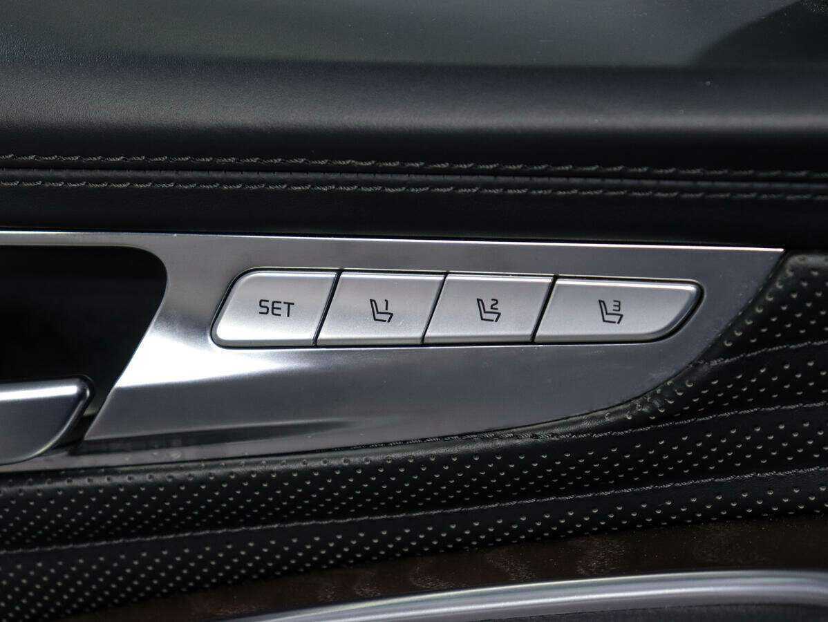 Купить Kia K900, 2019, 120 750 км, фото №23