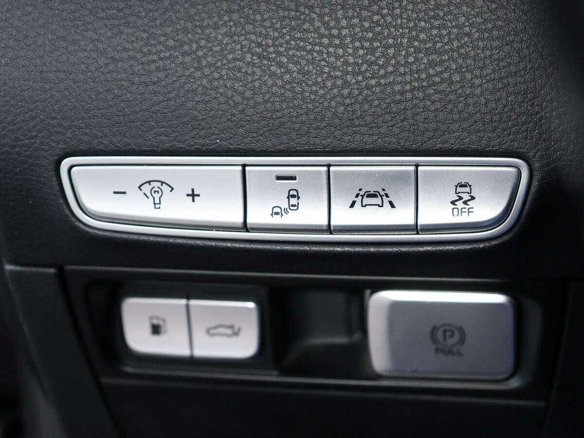 Купить Kia K900, 2019, 120 750 км, фото №25