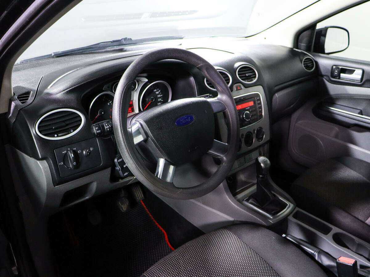 Купить Ford Focus, 2010, 189 319 км, фото №12