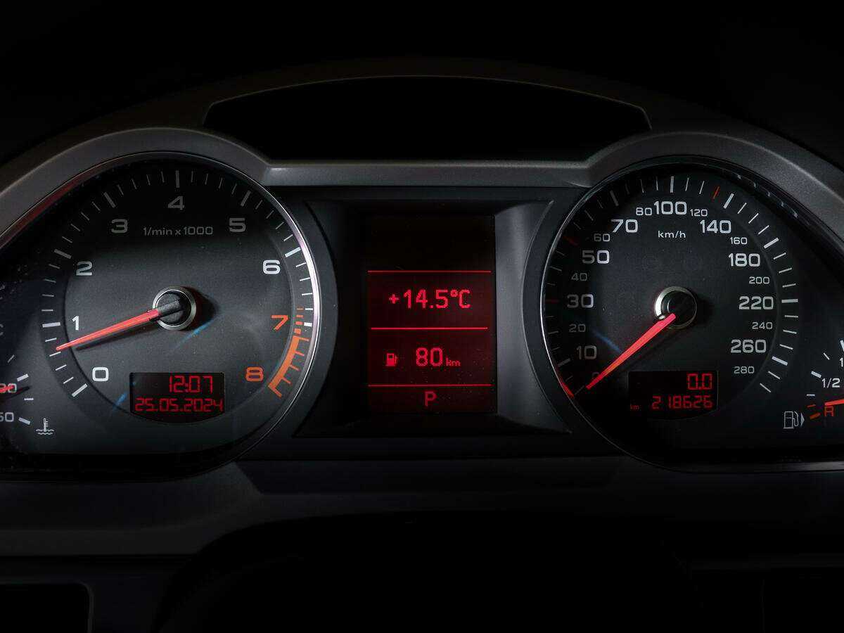 Купить Audi A6, 2009, 218 626 км, фото №9