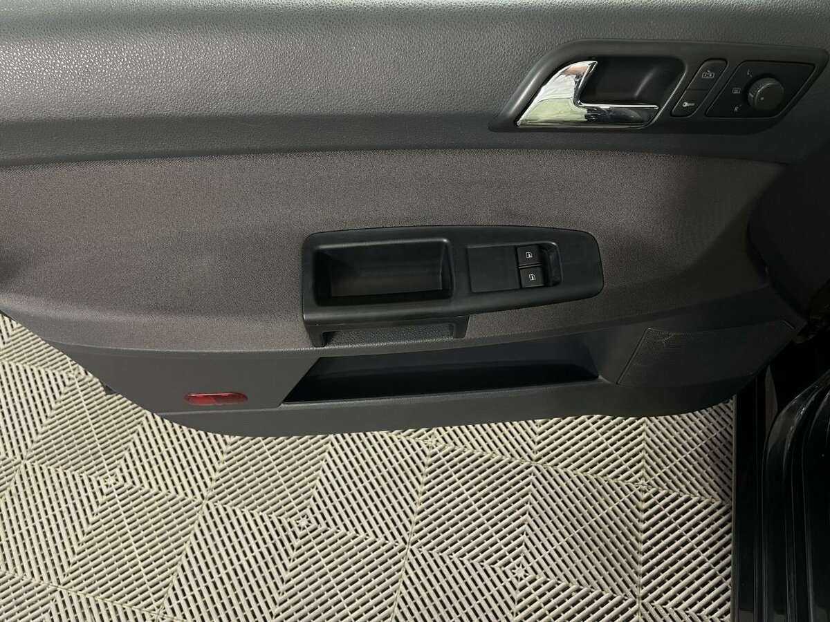 Купить Volkswagen Polo, 2008, 131 945 км, фото №8
