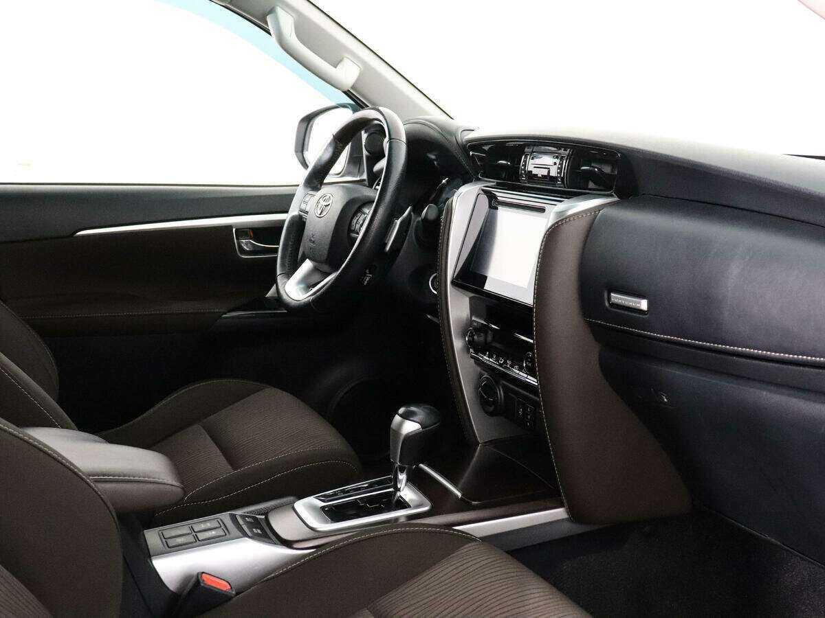Купить Toyota Fortuner, 2017, 97 000 км, фото №7
