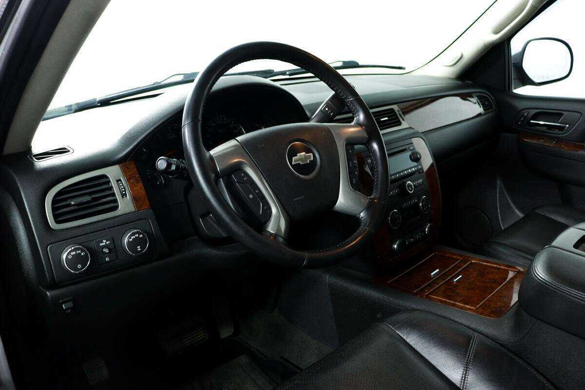 Купить Chevrolet Tahoe 6AT, 2013, 214 715 км, фото №13