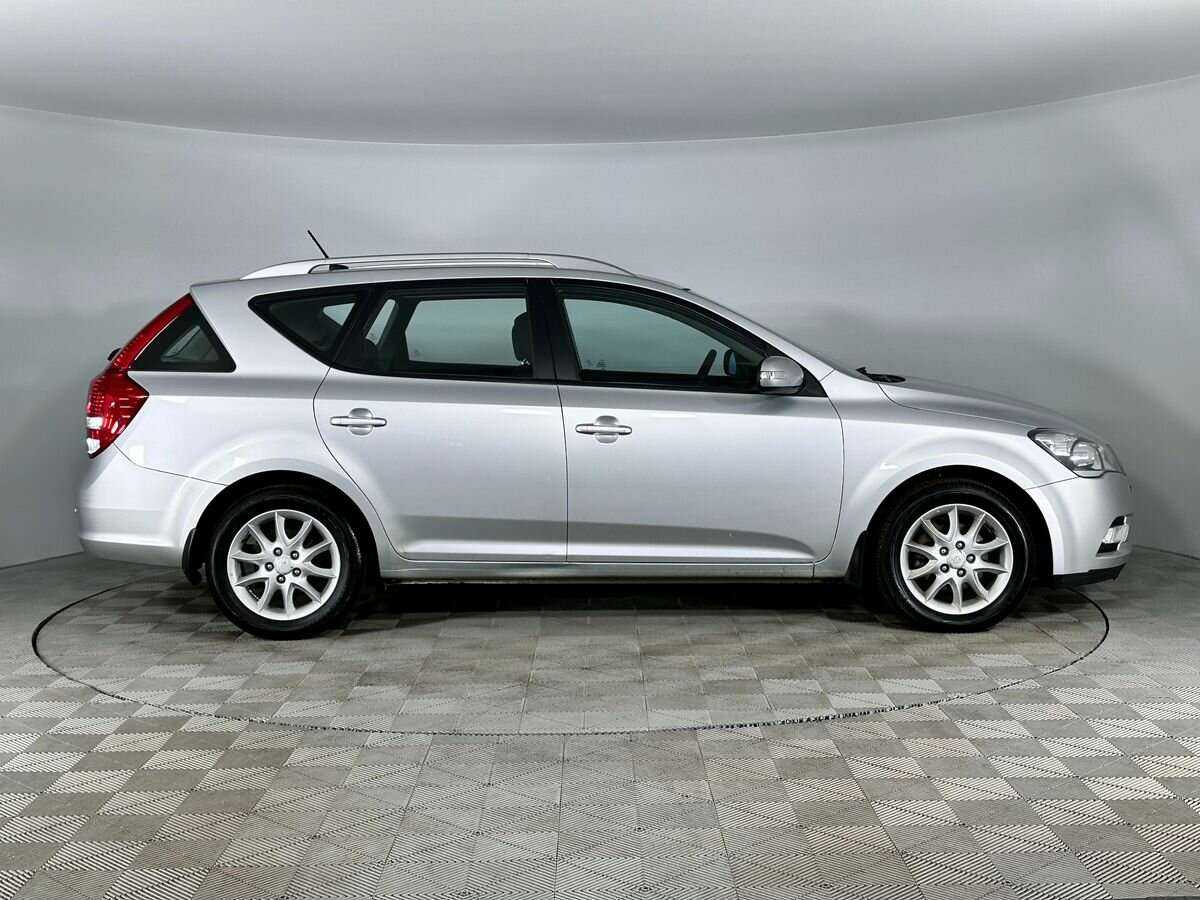 Купить Kia Ceed, 2010, 159 080 км, фото №5