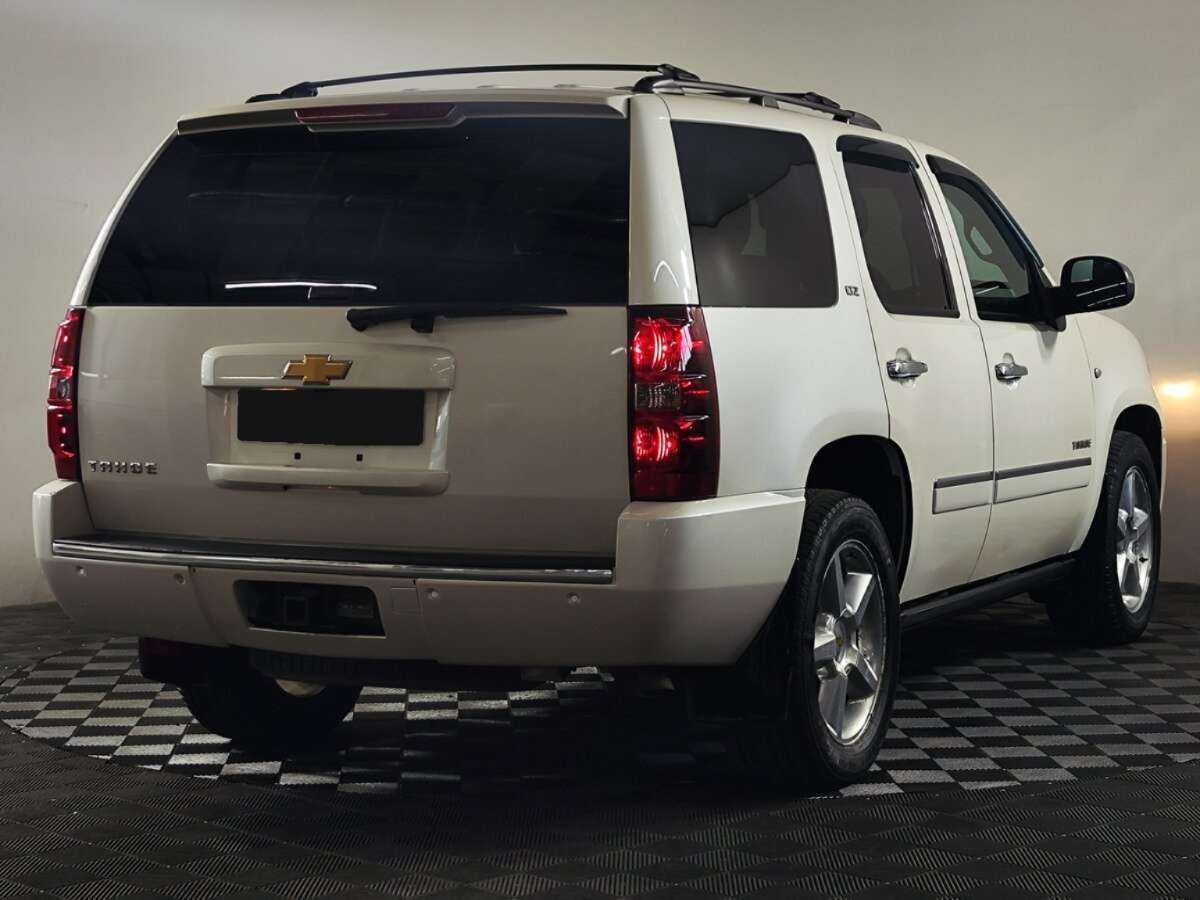 Купить Chevrolet Tahoe 6AT, 2012, 260 000 км, фото №4