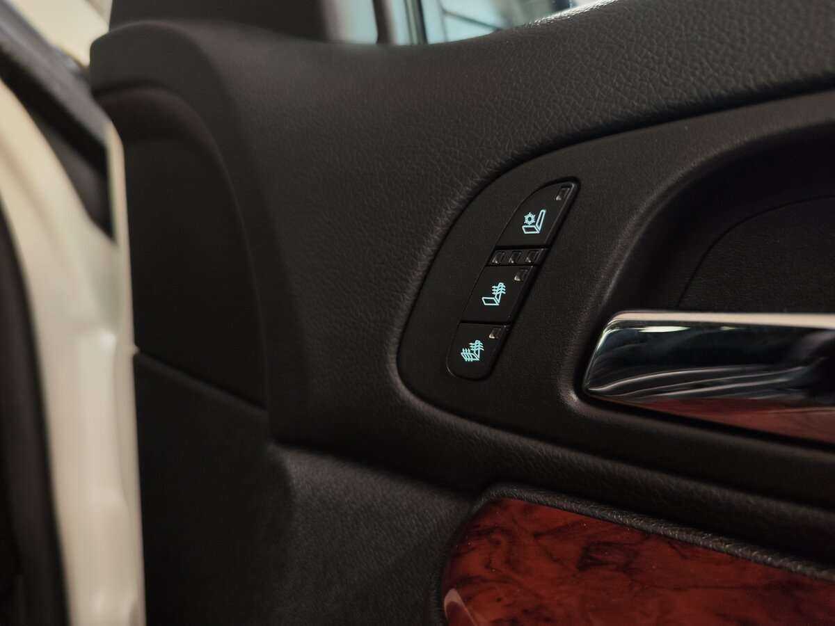 Купить Chevrolet Tahoe 6AT, 2012, 260 000 км, фото №20