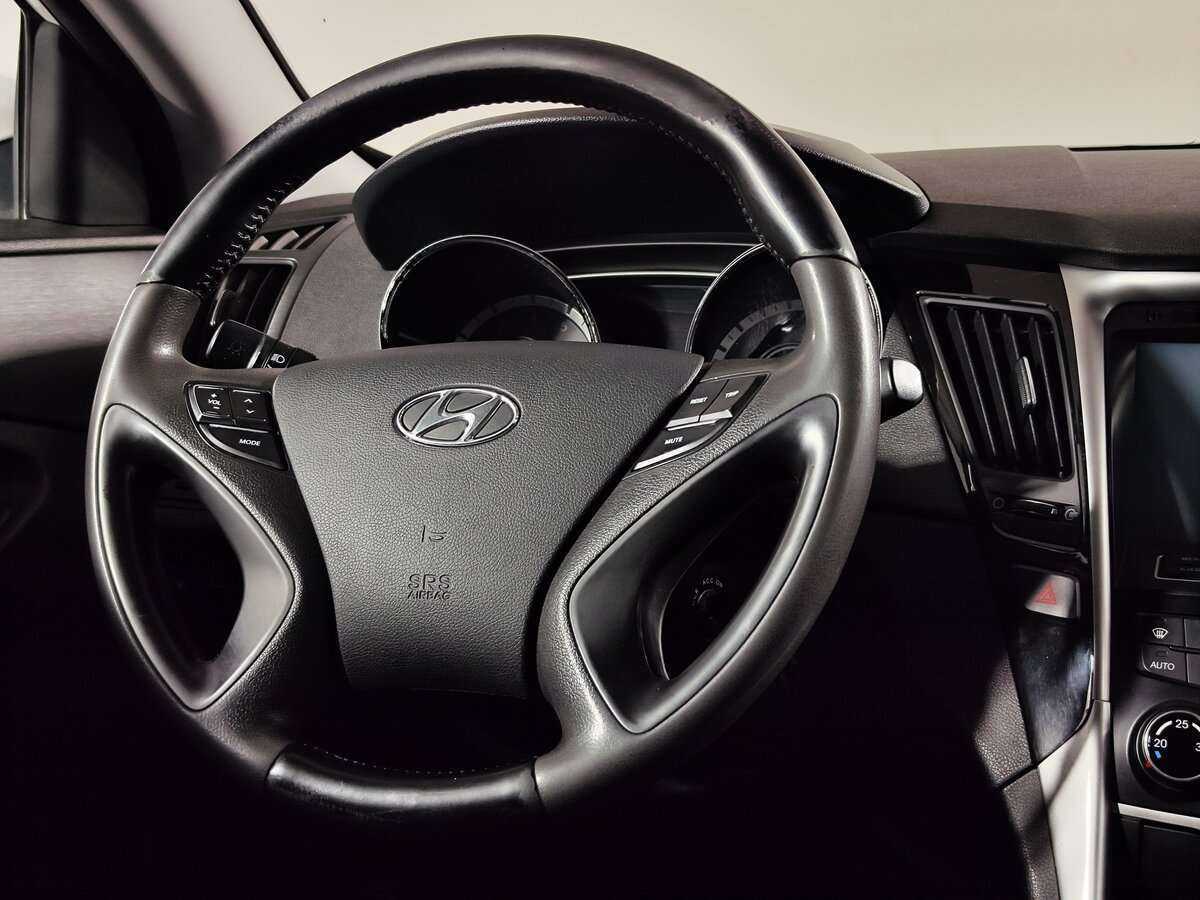 Купить Hyundai Sonata, 2011, 238 000 км, фото №16