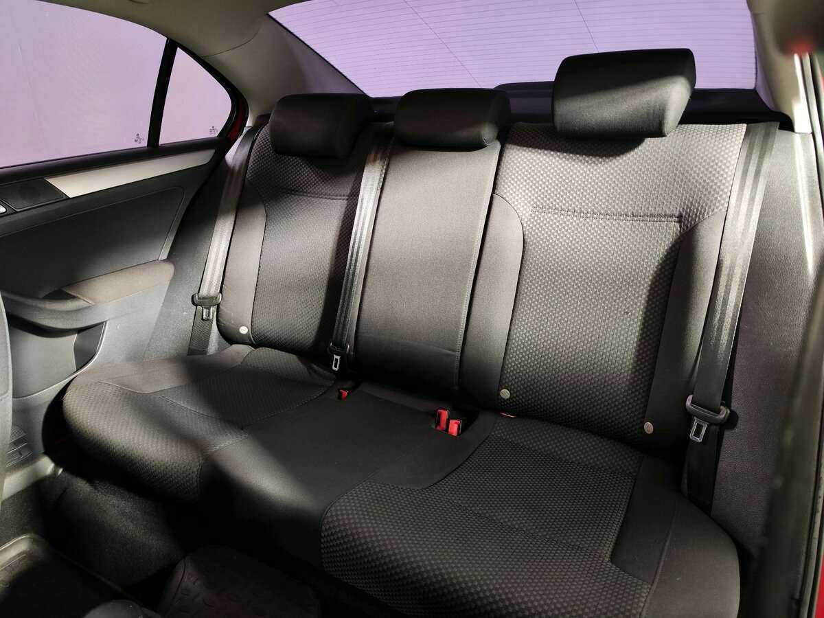 Купить Volkswagen Jetta, 2011, 359 146 км, фото №9