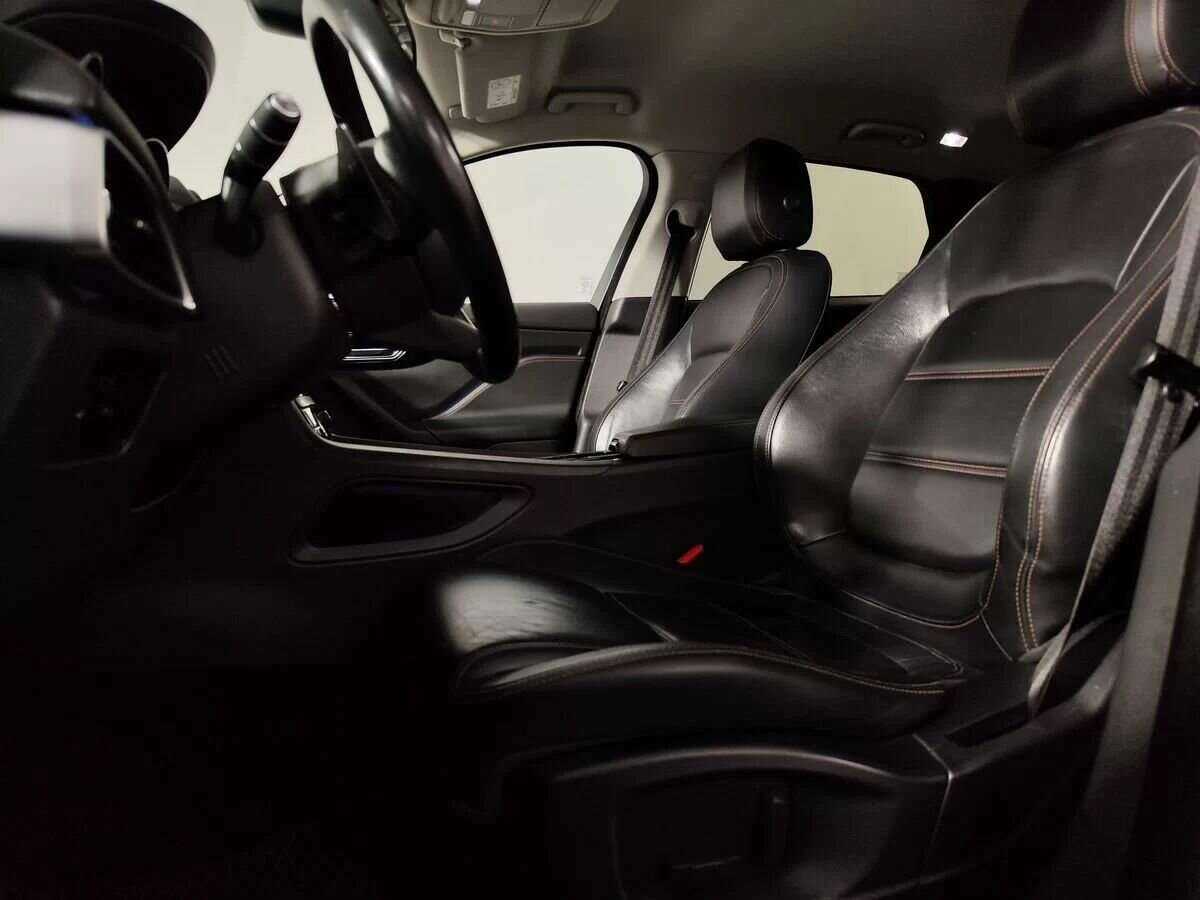 Купить Jaguar F-Pace, 2017, 121 001 км, фото №7