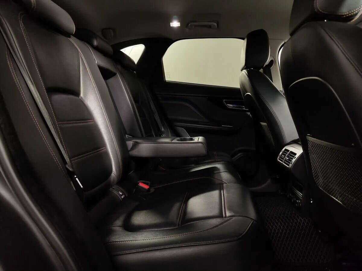 Купить Jaguar F-Pace, 2017, 121 001 км, фото №10