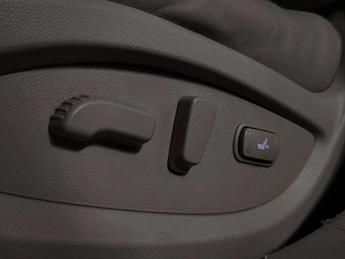 Купить Infiniti FX37, 2010, 220 000 км, фото №10