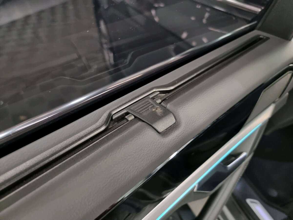 Купить Volkswagen Touareg, 2020, 81 299 км, фото №14