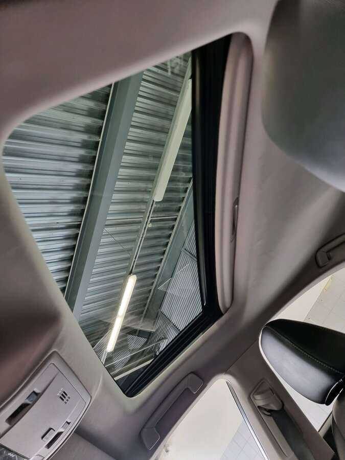 Купить Lexus ES 200, 2016, 105 150 км, фото №23