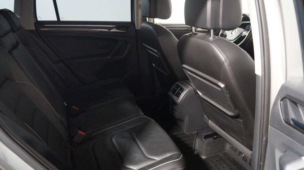 Купить Volkswagen Tiguan, 2018, 148 600 км, фото №9