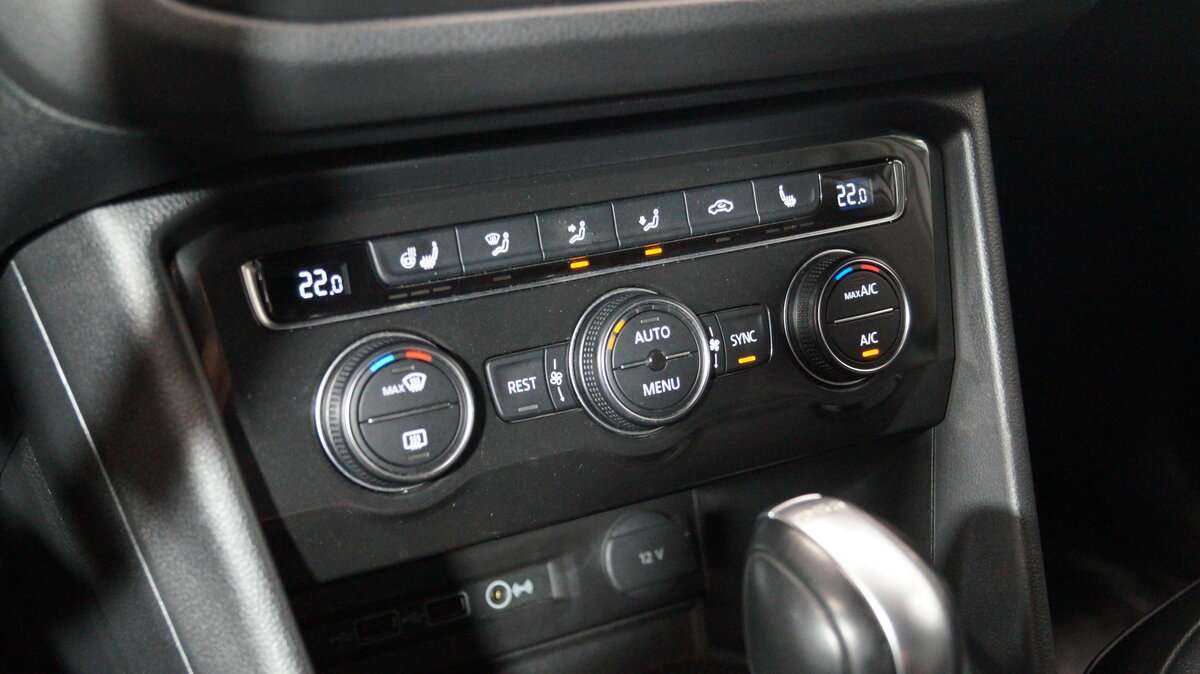 Купить Volkswagen Tiguan, 2018, 148 600 км, фото №17