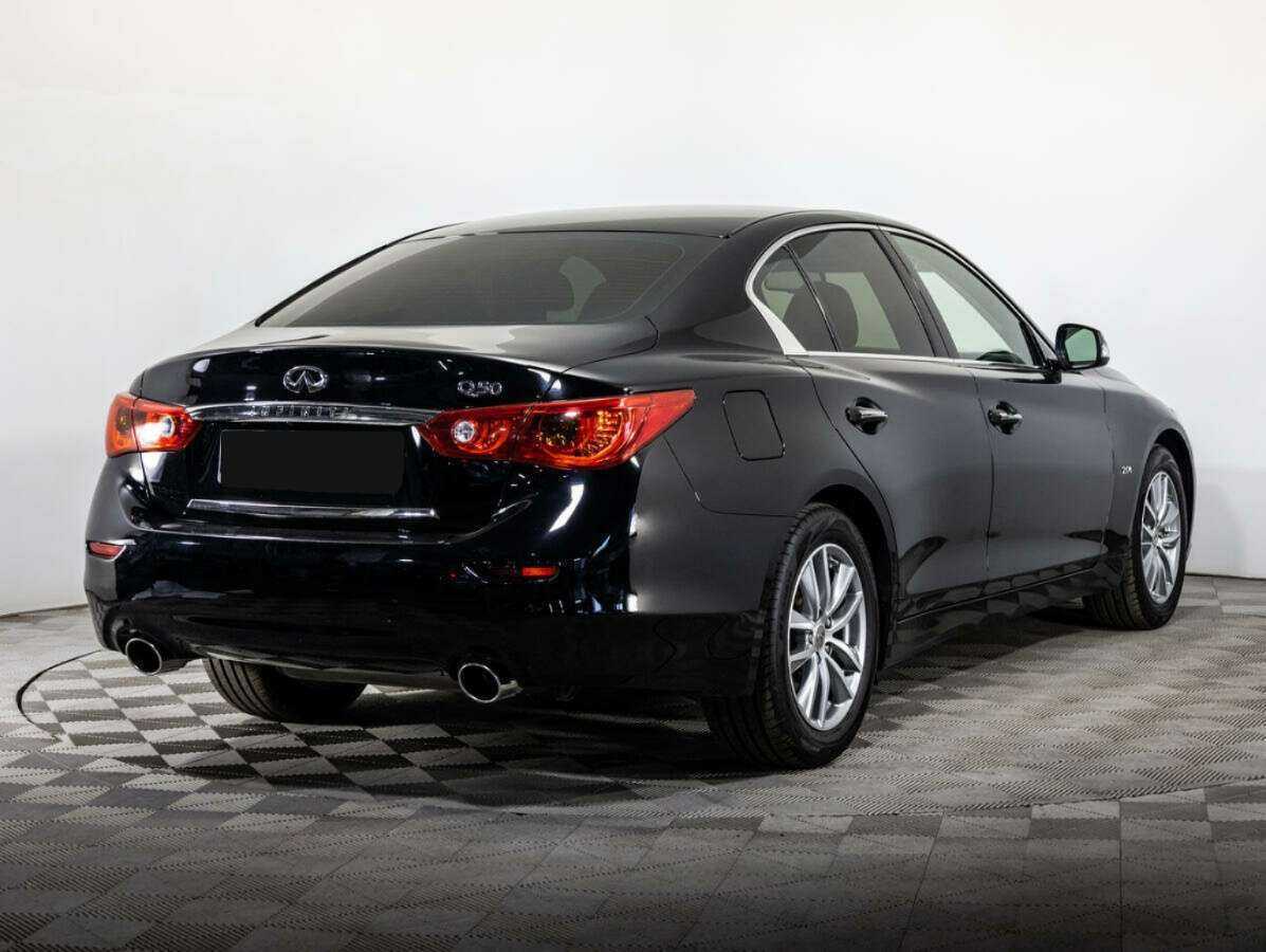 Купить Infiniti Q50, 2014, 80 732 км, фото №4