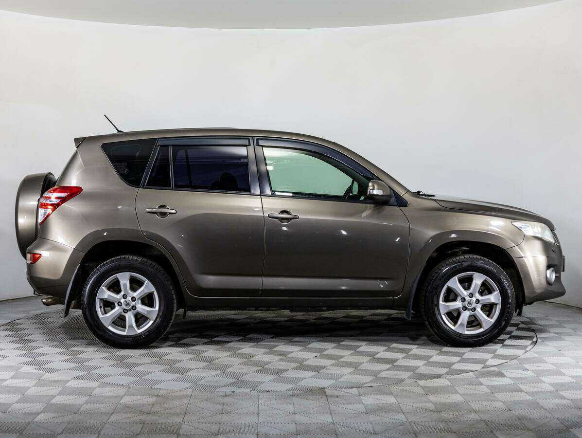 Купить Toyota RAV4, 2010, 206 963 км, фото №4