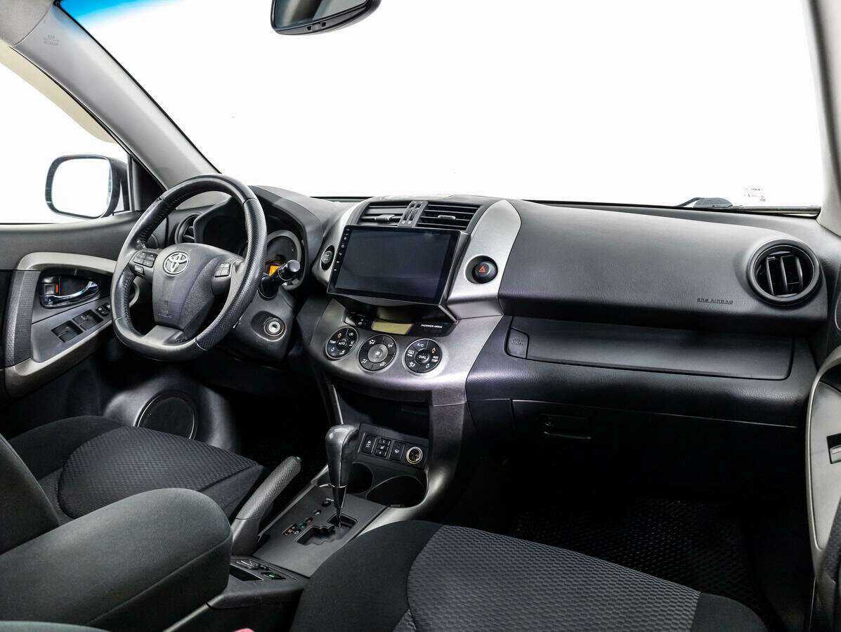 Купить Toyota RAV4, 2010, 206 963 км, фото №9