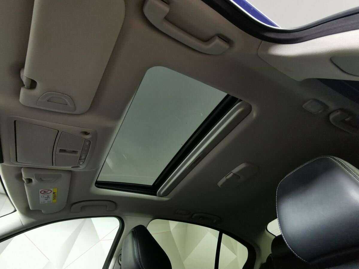 Купить Infiniti Q50, 2016, 101 724 км, фото №18