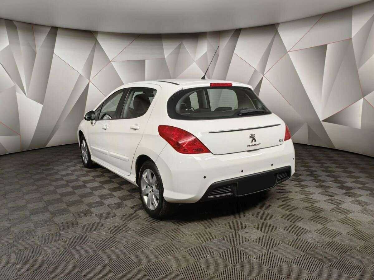 Купить Peugeot 308, 2011, 44 801 км, фото №4
