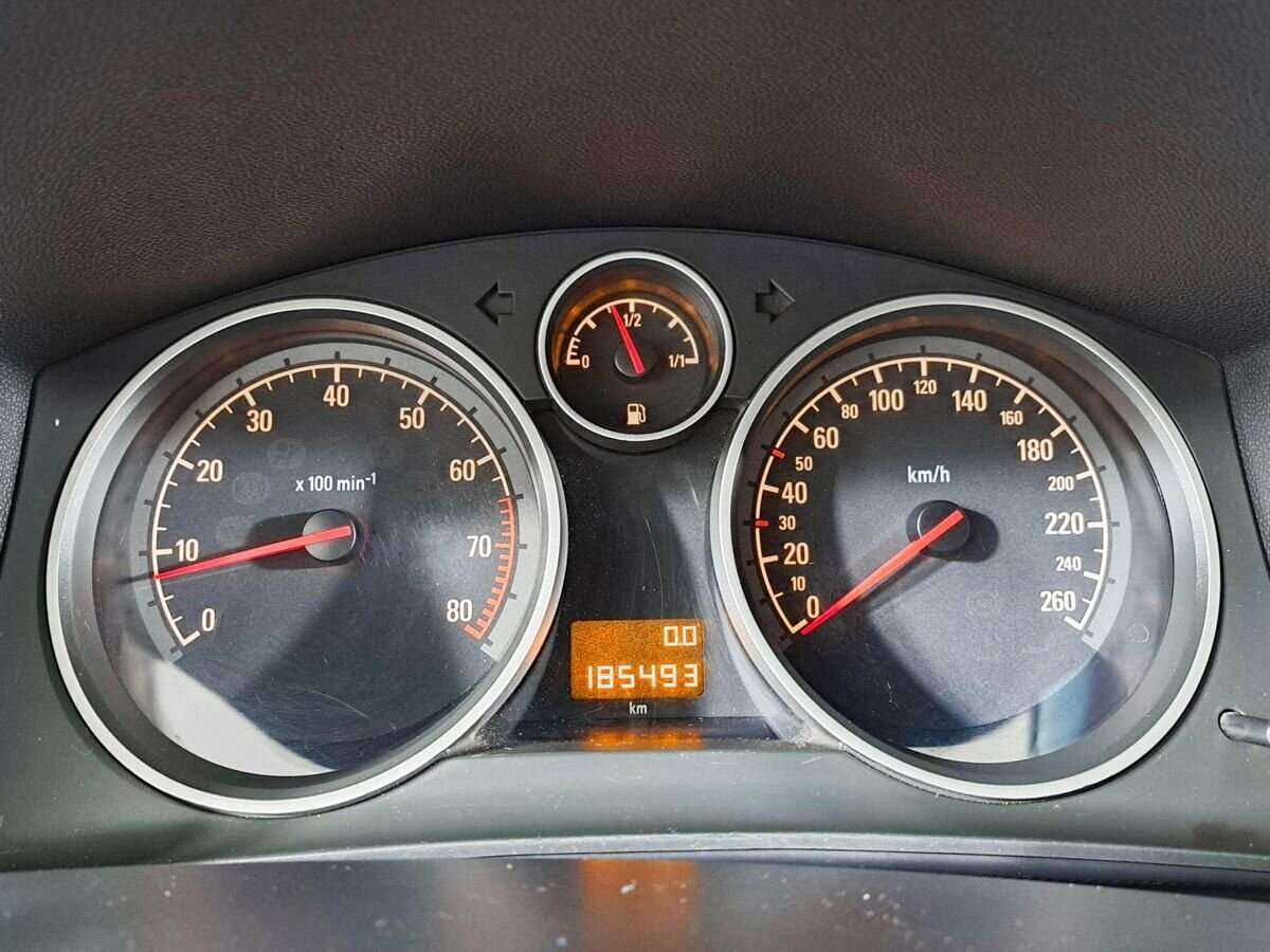 Купить Opel Astra, 2013, 185 500 км, фото №12