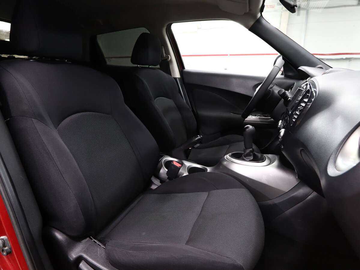 Купить Nissan Juke, 2011, 148 000 км, фото №9