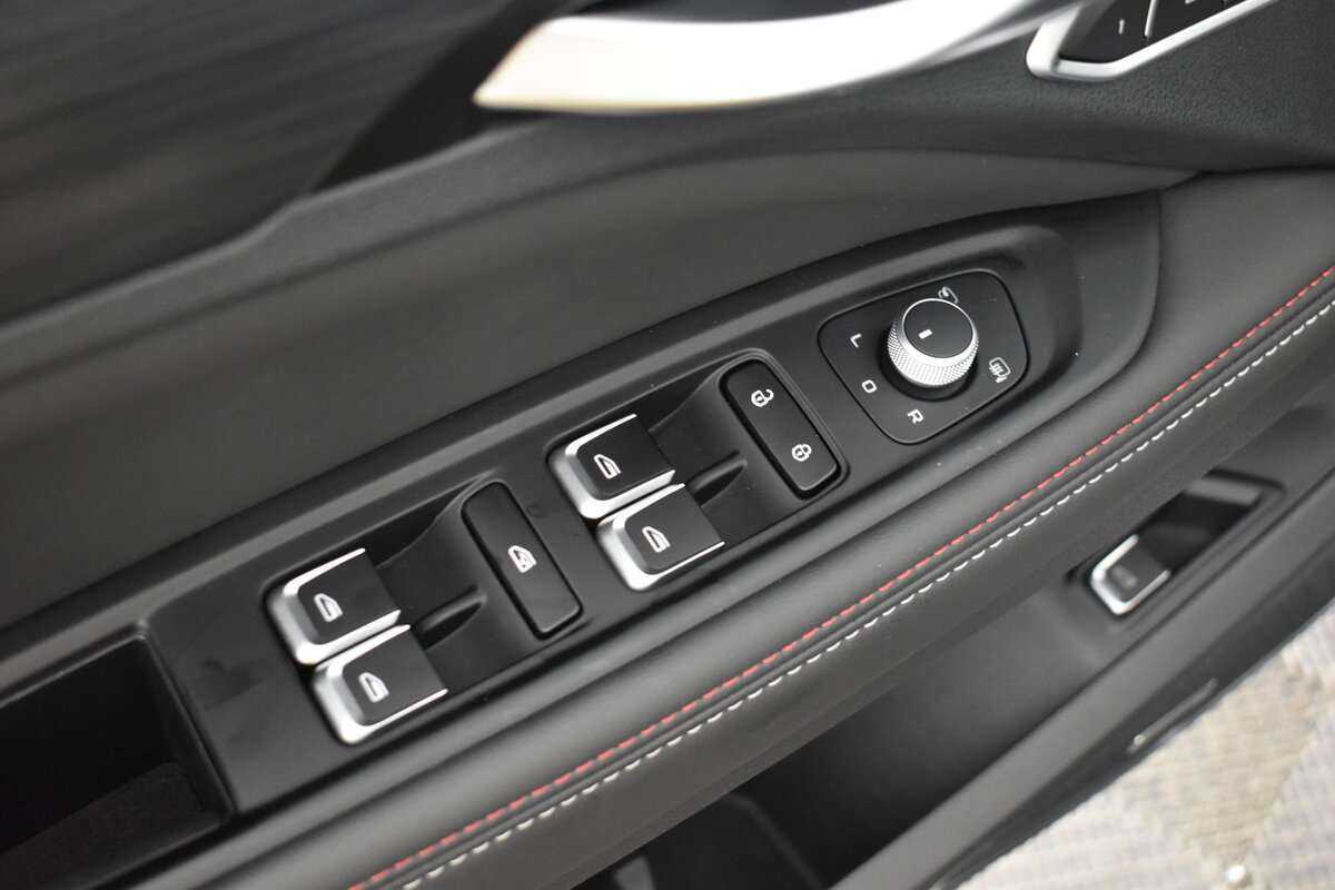 Купить Geely Tugella, 2022, 16 353 км, фото №7