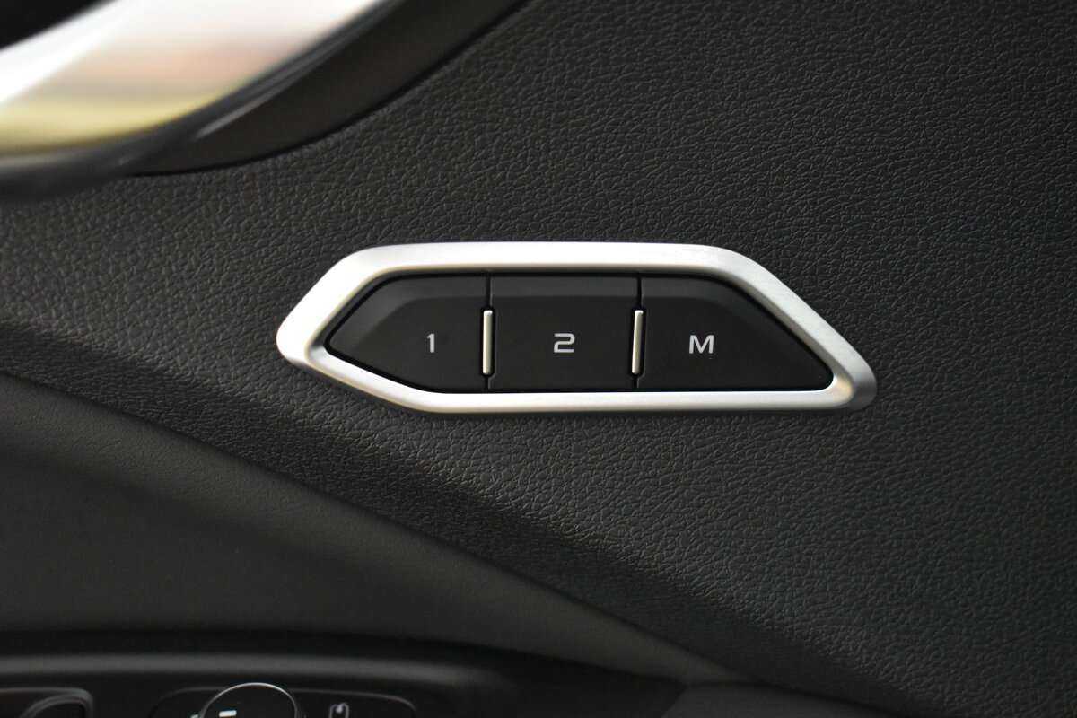 Купить Geely Tugella, 2022, 16 353 км, фото №8