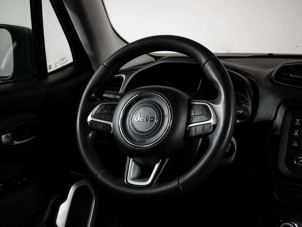 Купить Jeep Renegade, 2017, 154 000 км, фото №11