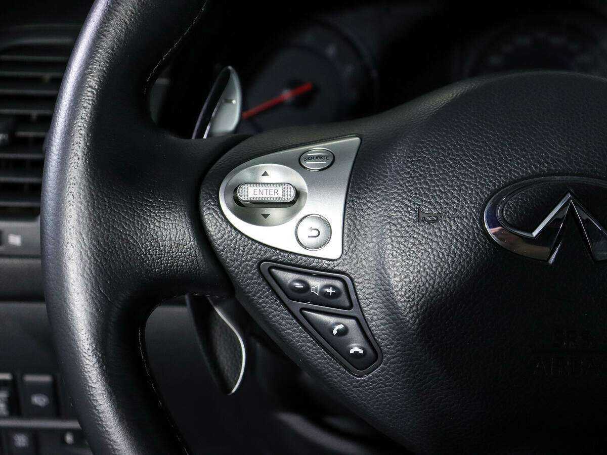 Купить Infiniti FX37, 2011, 197 306 км, фото №24