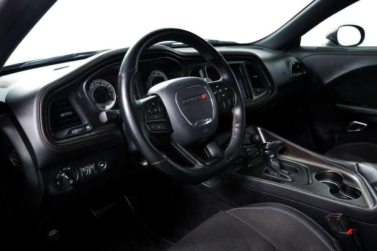 Купить Dodge Challenger R__T, 2020, 31 443 км, фото №13