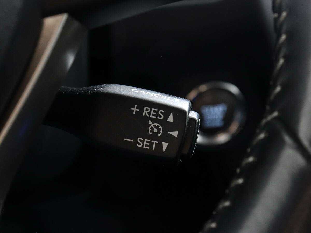 Купить Lexus RX 300, 2018, 119 885 км, фото №14