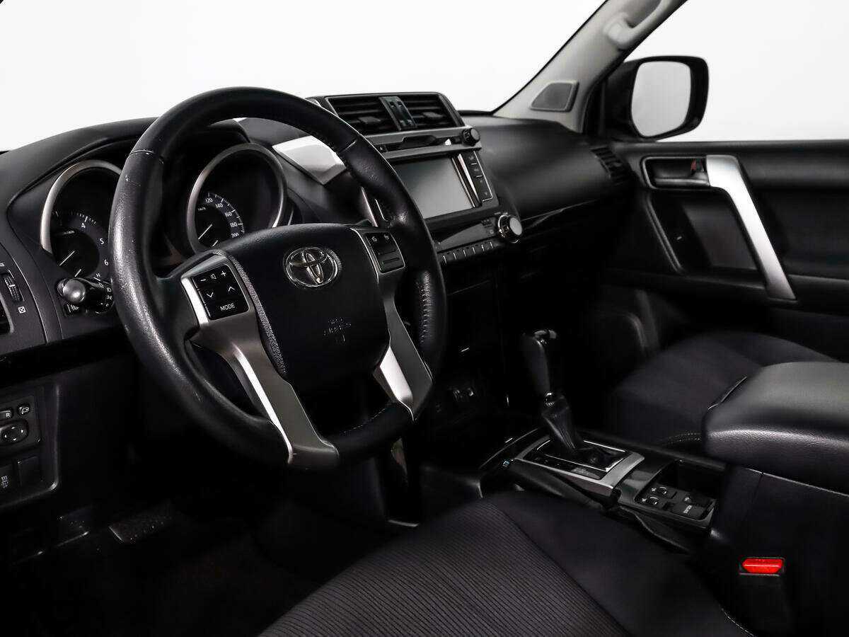 Купить Toyota Land Cruiser Prado, 2015, 61 200 км, фото №7