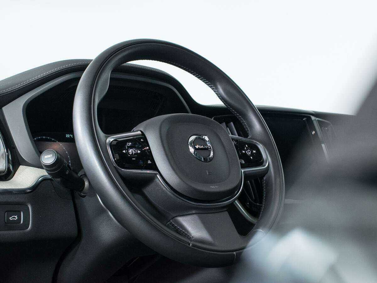 Купить Volvo XC60, 2019, 108 264 км, фото №16