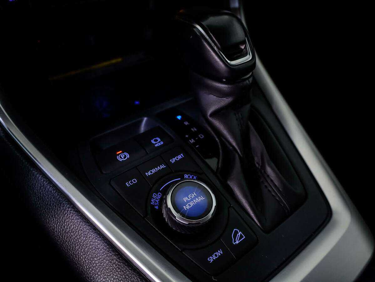 Купить Toyota RAV4, 2021, 60 877 км, фото №15