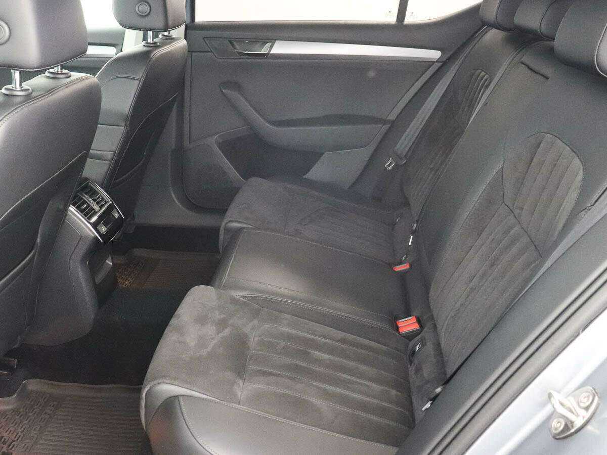 Купить Skoda Superb, 2019, 191 556 км, фото №9