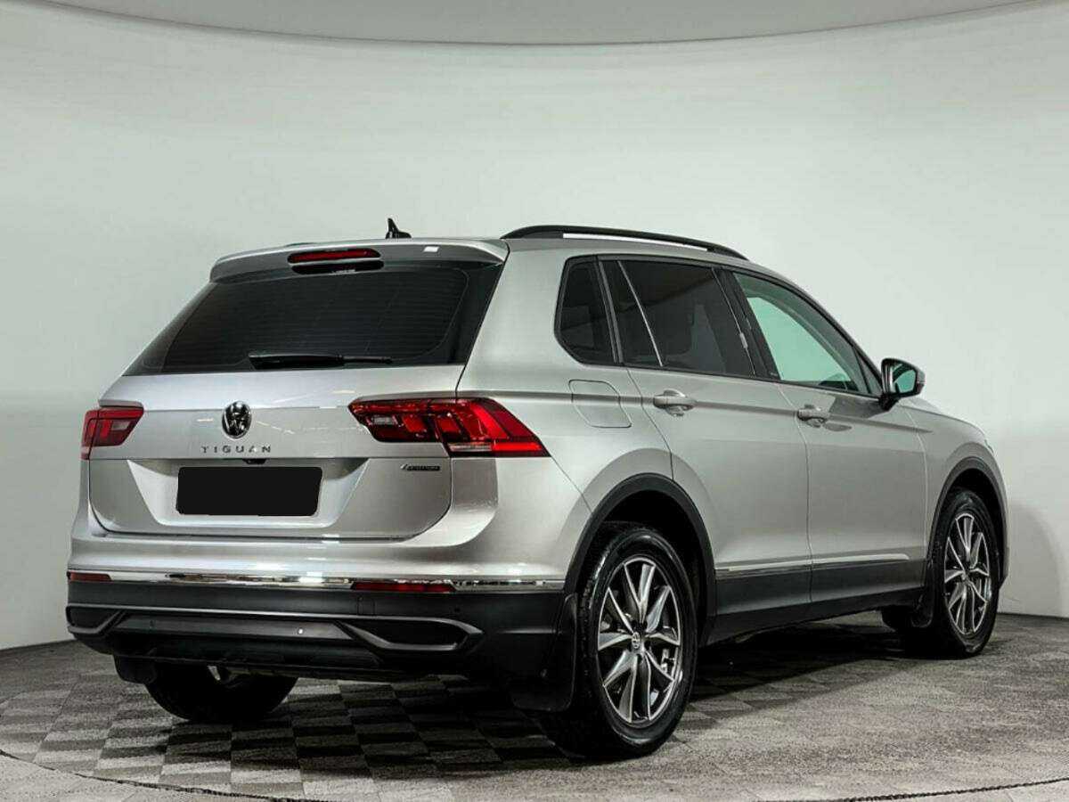 Купить Volkswagen Tiguan, 2021, 45 200 км, фото №4