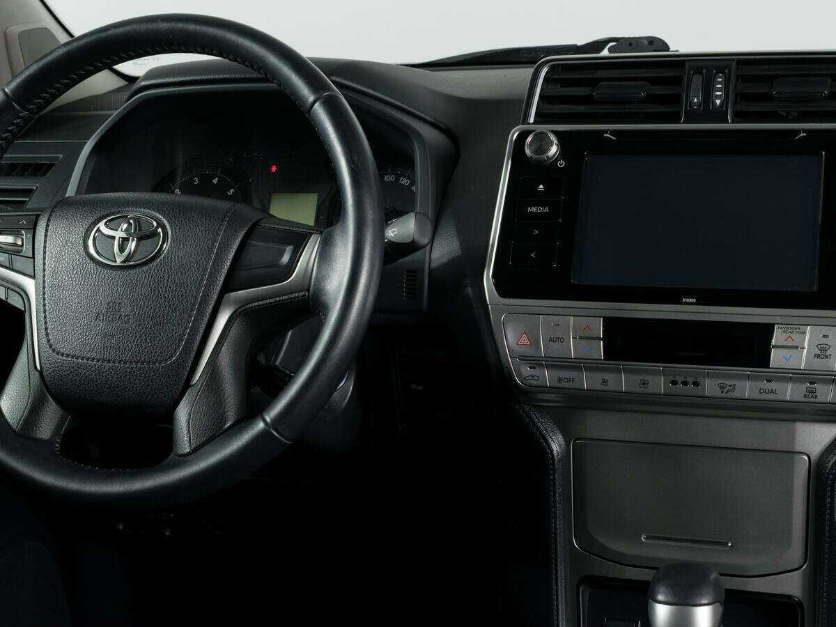 Купить Toyota Land Cruiser Prado, 2018, 35 010 км, фото №11