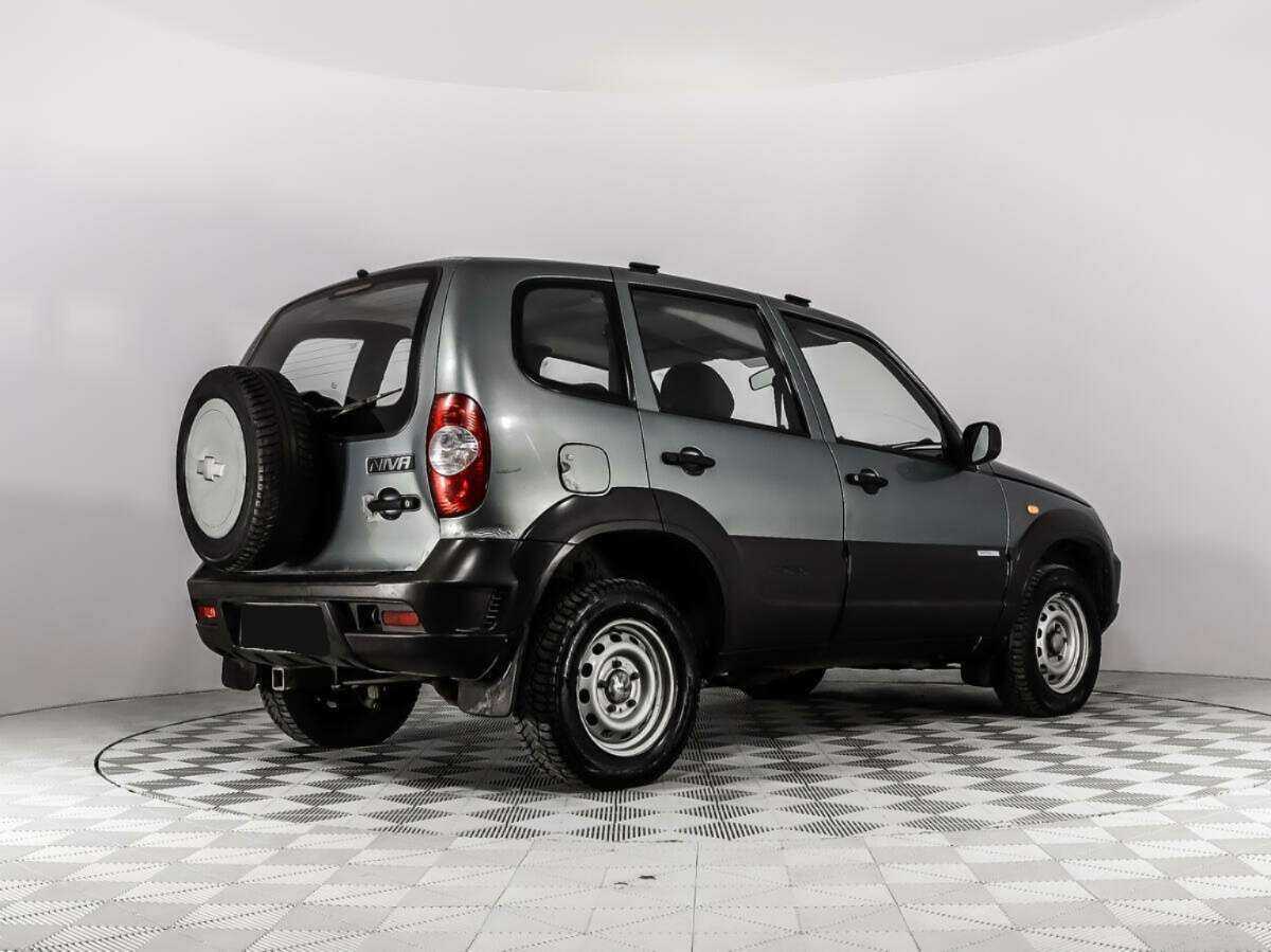 Купить Chevrolet Niva, 2011, 152 931 км, фото №5
