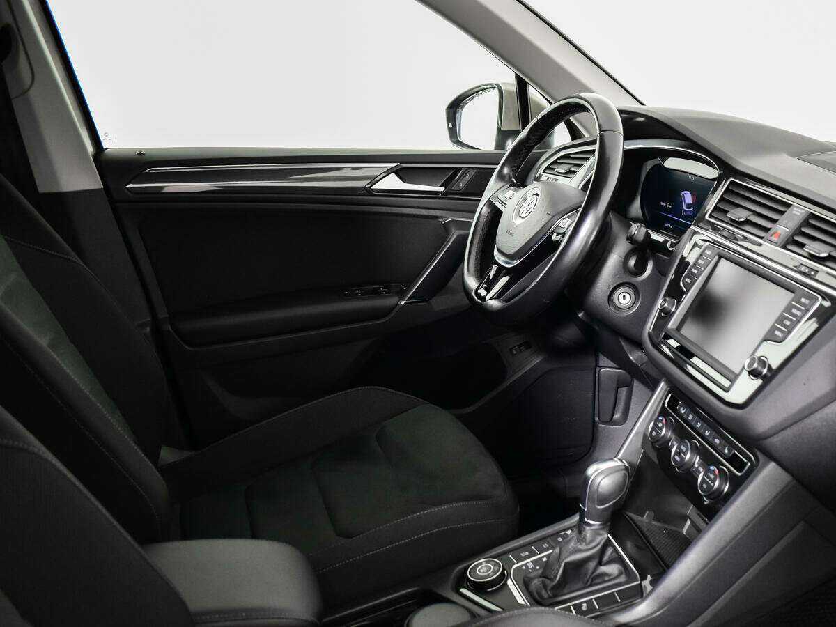 Купить Volkswagen Tiguan, 2017, 115 167 км, фото №5