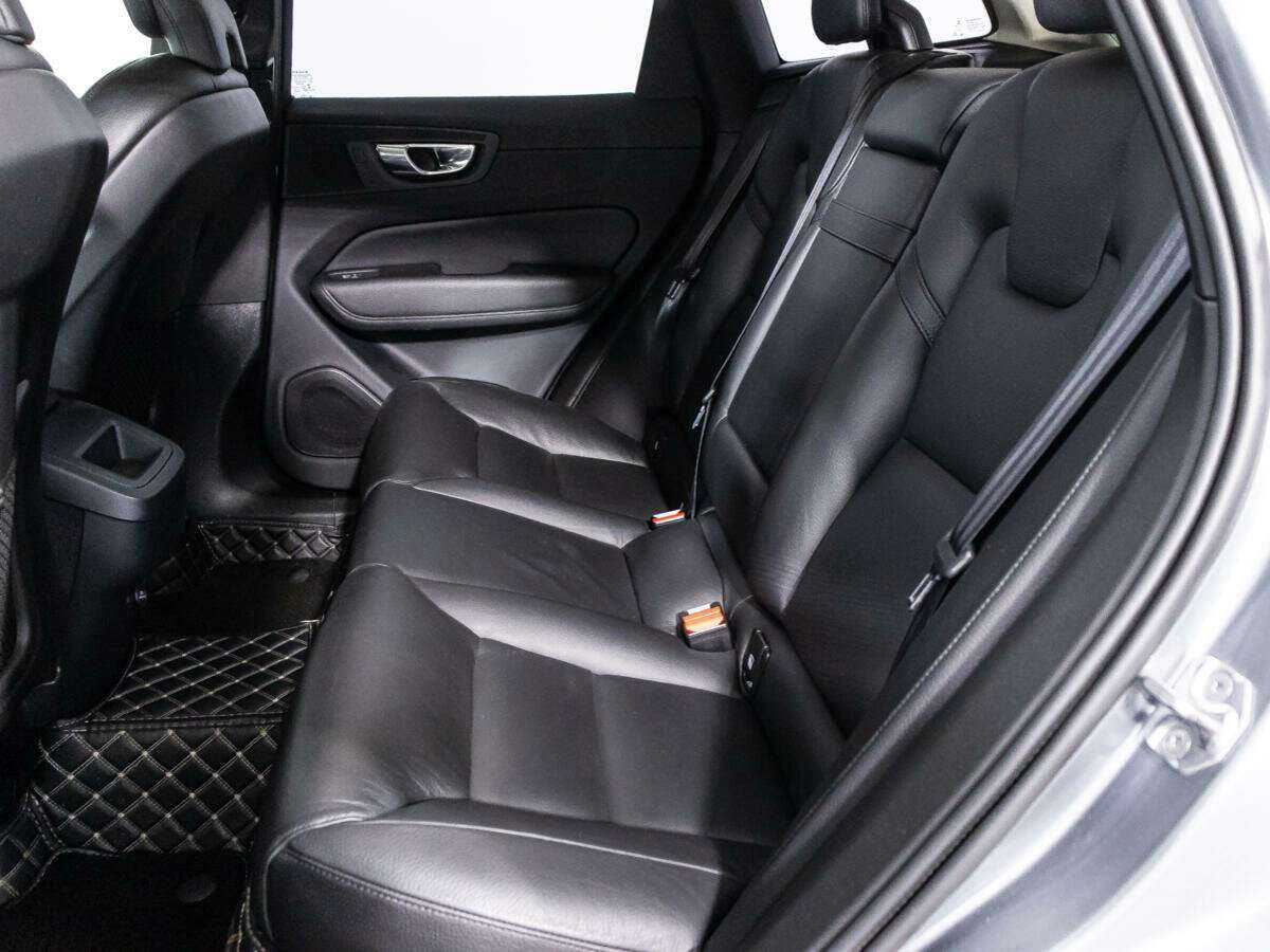 Купить Volvo XC60, 2018, 123 871 км, фото №10